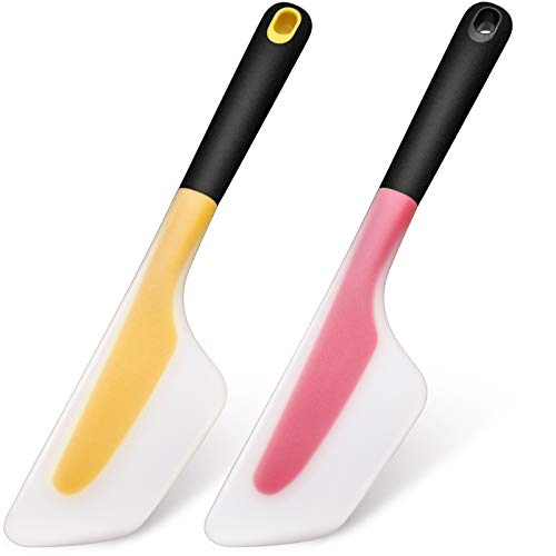 2 Pieces Omelette Spatula Kitchen Turner Silicone Flip and Fold Omelette Turner for Kitchen Omelet Pancake Crepes(Red and Yellow)