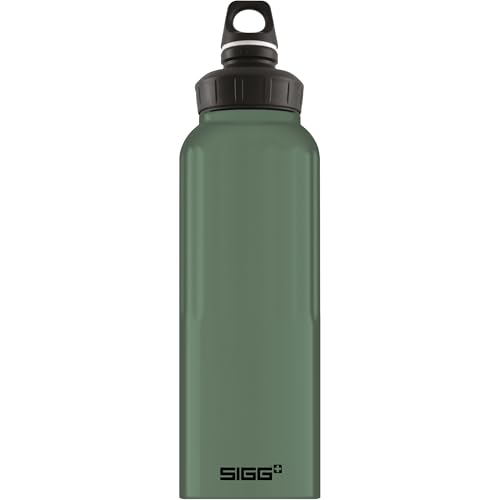 SIGG - Reusable Water Bottle - WMB Traveller Leaf Green 51 Oz - Made in Switzerland - Carbonated Drinks - Lightweight - Leak Proof - BPA-Free - Climate Neutral Certified - For Sports, Outdoor, Travel