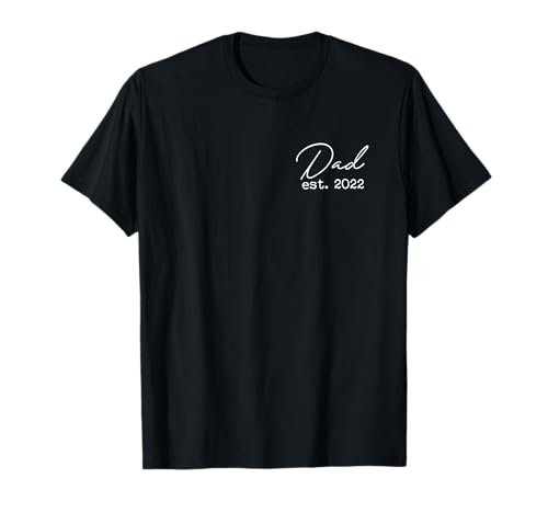 Dad est. 2022 Gift - expecting baby fathers day T-Shirt