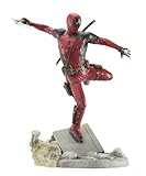 Marvel Gallery: Deadpool & Wolverine Movie Deadpool PVC Statue