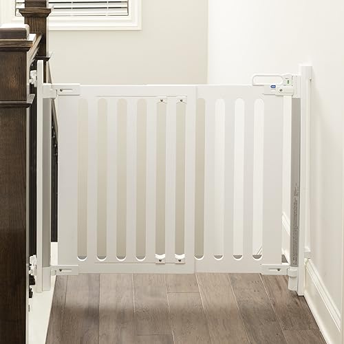 Qdos Safety Spectrum Designer Baby Safety Gate - Meets Tougher European Standards - Modern Design and Unparalleled Safety - Furniture Grade Wood - Simple Installation | Hardware Mount | White