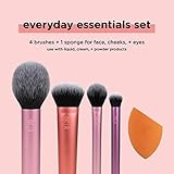 Real Techniques Makeup Brush Set with 2 Makeup Sponge Blenders, For Eyeshadow, Foundation, Blush, and Concealer, UltraPlush Synthetic Bristles, 6 Piece Makeup Brush Set (Pack of 2)