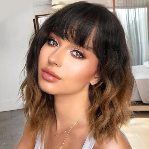 Nnzes Short Wavy Wig with Bangs for Women Shoulder Length Bob Curly Women's Charming Synthetic Wigs with Natural Wavy Black To Brown Heat Resistant Hair for Daily Party Use