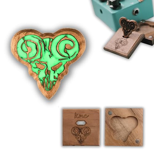 Knc Picks Tenacious D in The Pick of Destiny Guitar Pick (Green)