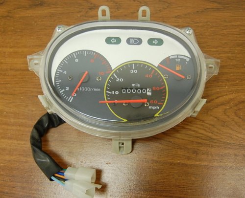 1.4L GY6 50cc Scooter Moped Speedometer Light Gas Gauge Jonway Roketa Sunl Baja SD08