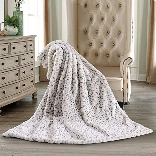Member's Mark Luxury Faux Fur Throw (Various Prints) (Snow Leopard)