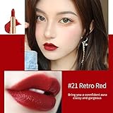 Matte Lipstick Set 3 Colors Lip Stick with Sliver Chain Bag Package Velvet Lip stick Set Waterproof Non-Stick Cup Long Lasting Retractable Red Lipstick Set 3.5gx3 Pcs