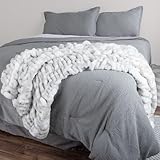 Oversized Ruched Faux Fur Blanket - 60x80-Inch Jacquard Faux Fur Queen-Size Throw for Sofas and Beds - Luxurious Bedding by Lavish Home (Gray)