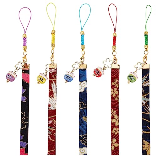 OLYCRAFT 5pcs Lucky Cat Keychain Pendants Japanese Beckoning Cat Keychains Bell Buckle Keyring with Flower Maneki Neko Key Ring Charms for Hanbag Backpack Phone Funny Gifts