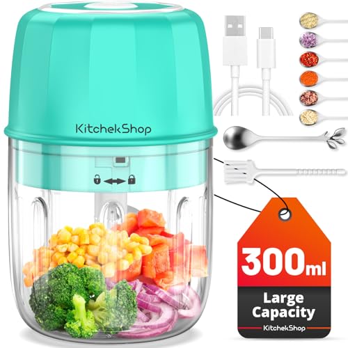 Rechargeable Portable and Cordless Mini Food Processor 300ML with Stainless Steel Blade, Electric Garlic Chopper Vegetable Chopper Blender for Nuts Chili Onion Minced Meat and Spices BPA-Free(Green)