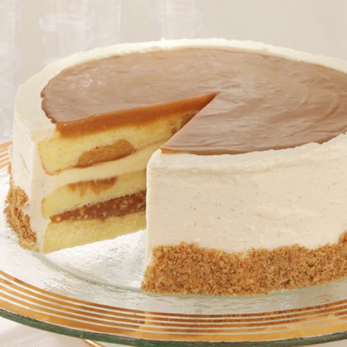 Sweet Street 3-Layer Salted Caramel Vanilla Crunch Cake (1 Count)