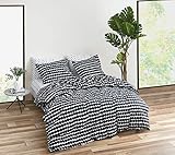 MARIMEKKO - Queen Duvet Cover Set, Cotton Bedding with Matching Shams & Button Closure, All Season Home Decor (Rasymatto Black, Queen)