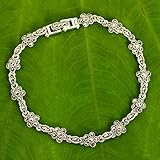 NOVICA Handmade .925 Sterling Silver Marcasite Link Bracelet Unique Floral Grey Thailand [7 in L x 0.3 in W] 'Daisy Garland'